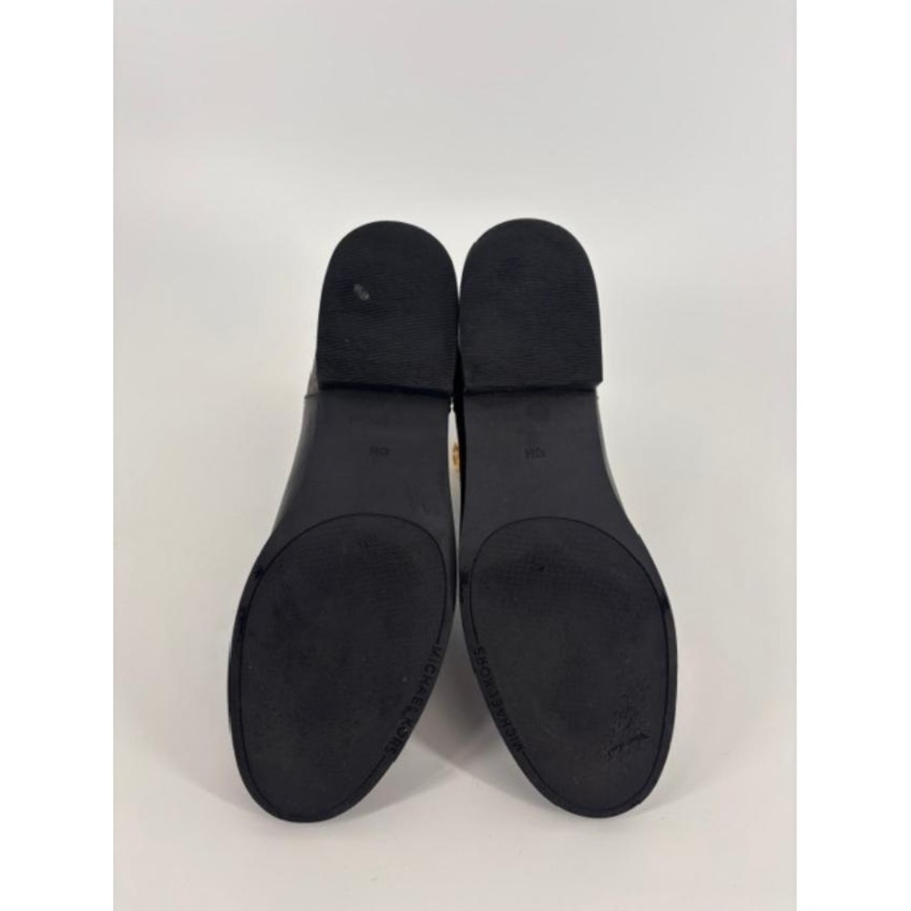 Michael Kors Britt Signature Logo Trim Ankle Boot Size 10 Gold Charm Leather - Picture 8 of 8